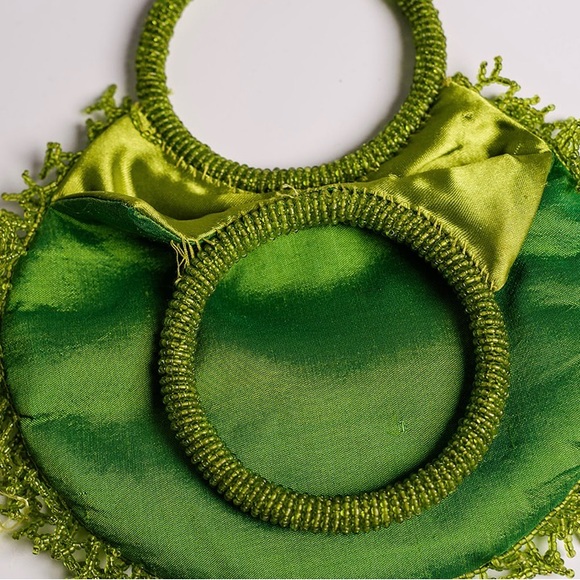 Mini Green - Picture 2 of 3